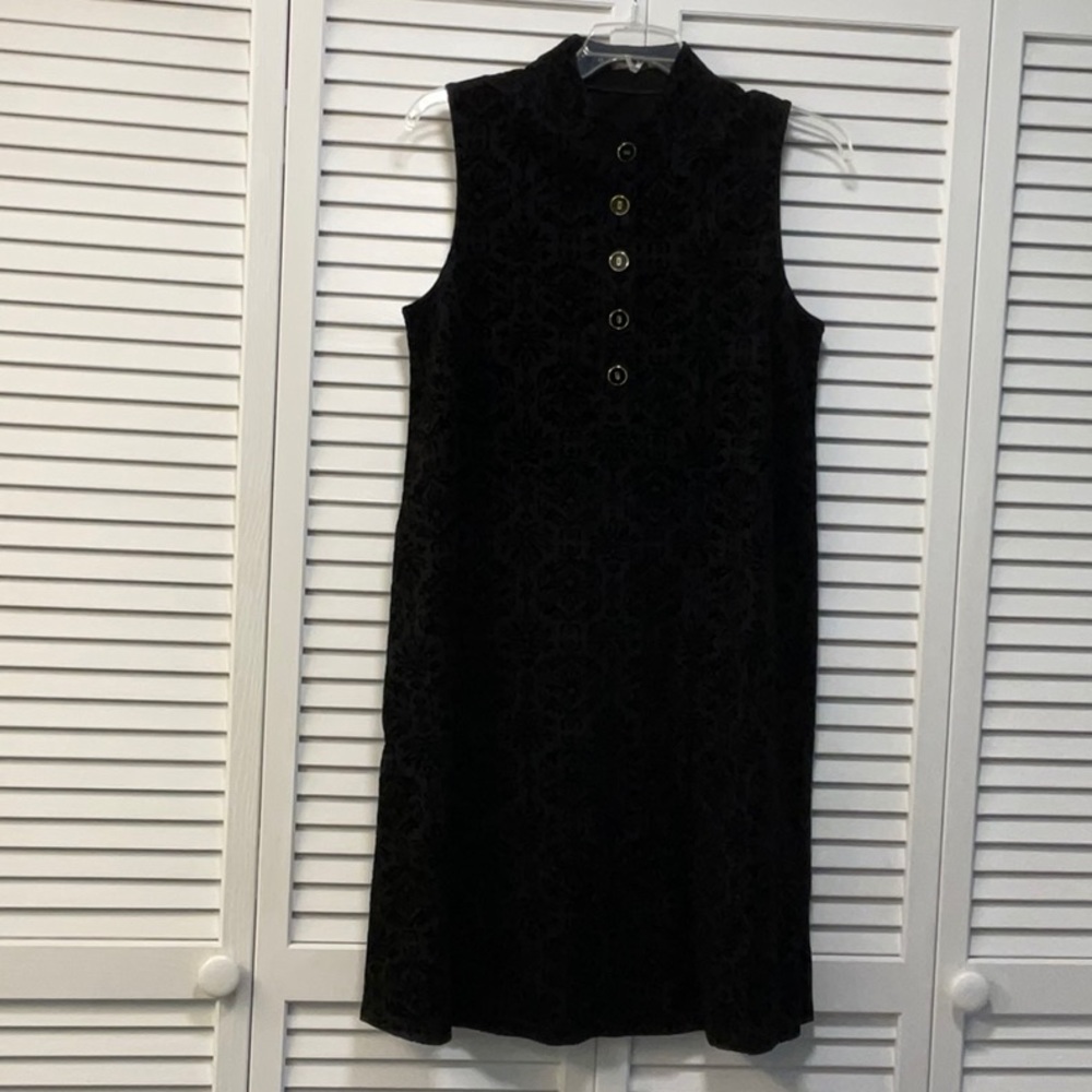 J. McLaughlin, XL, black on black pattern